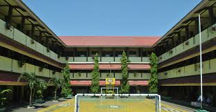 Gedung SMA Negeri 13 Kepulauan Sula
